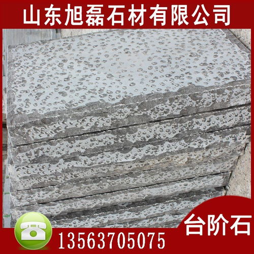 青石A級臺階石 以仿古拉絲與剁斧面工藝，重塑廣場景區(qū)仿石材樓梯板的美學(xué)與實(shí)用